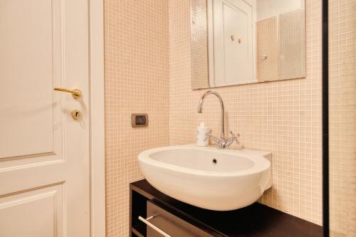 EASYLIFE - Como - Cinque Giornate 46 - Lago di Como - image 3
