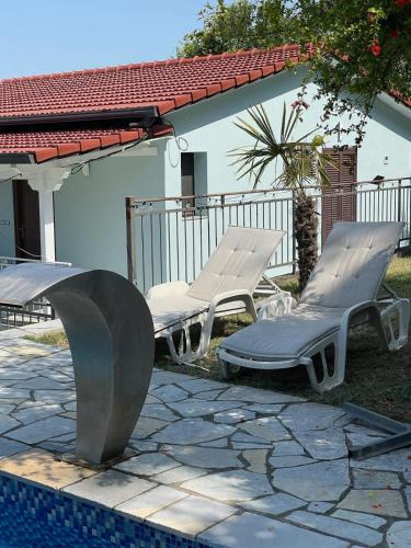 The Village Getaway- Kallmet Lezhe in 薩克斯