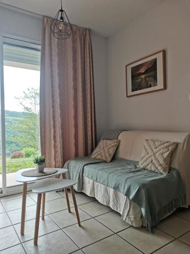Appartement T2 Vallée du Tarn (Appartement T2 Vallee du Tarn) in Trebas