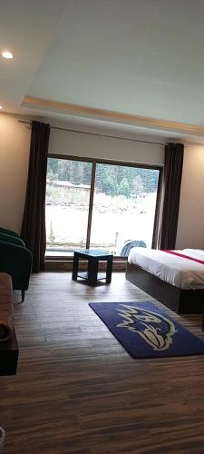 Keran Retreat Hotel in Sharda