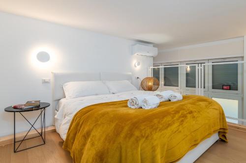 Loft Design with Mezzanine near Metro