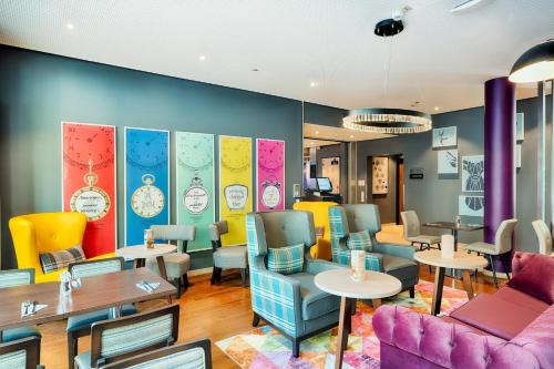 Yiyecek ve İçecekler, Premier Inn Frankfurt City Europaviertel in Frankfurt am Main