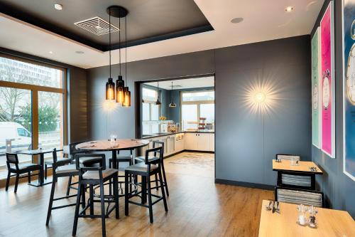 Restaurante, Premier Inn Wiesbaden City Centre in Wiesbaden