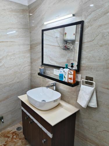 Shyam sundar kutir 2 BHK luxurious apartment - image 3