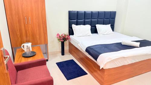 Hotel Blessing Inn & Restaurant - image 4