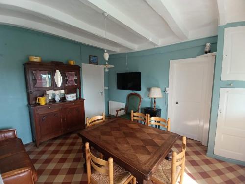 Maison de campagne avec belle vue dégagée proche de Beauval et des Châteaux de la Loire gîte à louer Le Liège