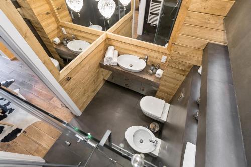 Superior Apartment image 2