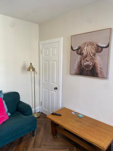 Guestroom, Luxury 2 bedroom apartment on famous Royal Mile in Royal Mile