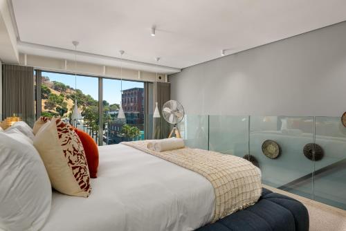 Modern Luxury Living with Lion's Head View - image 11