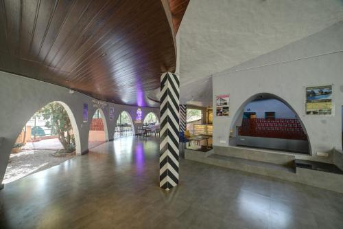 The Country Club Wildlife Resorts in Guruvegowdanhundi
