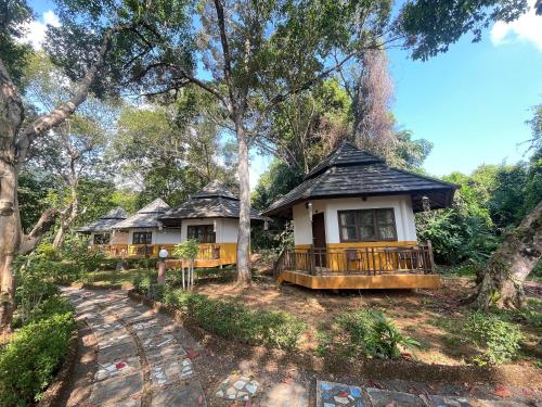 Exterior view, Moonlit Garden Koh Chang in Dan Kao