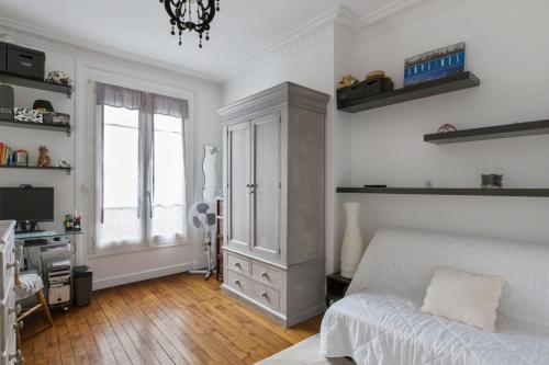 Appartement Agraives avec balcon - Welkeys - main image