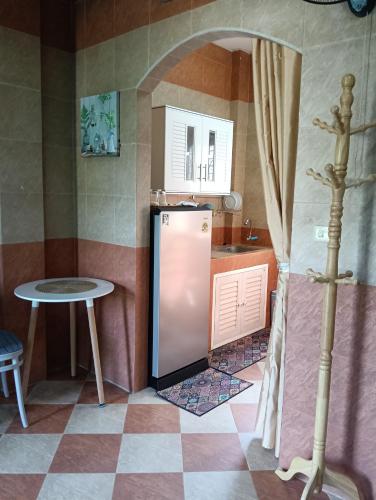 Kitchen, Shamrock Apartments in Wiang