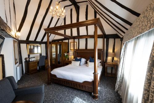 Best Western The Rose & Crown Hotel in كلوشيستر