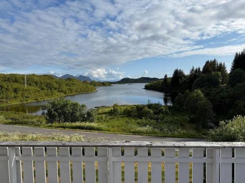 House with a view of fjord, Vesterålen, Langøya, Lofoten (House with a view of fjord, Vesteralen, Langøya, Lofoten) in Straumsjoen