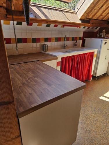 Kitchen, Bienvenue chez jacquou Chambre d'hote chez l'habitant in Aubure