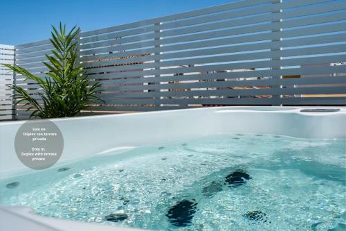 Lola de Triana Apartments 4