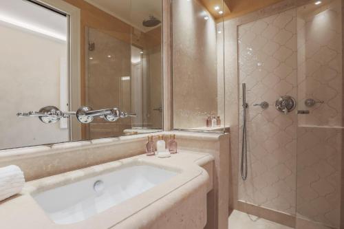 La Baruffa Private House with Garden in Dorsoduro - image 3
