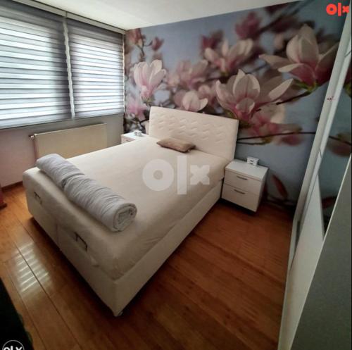 Golden Stup Apartment