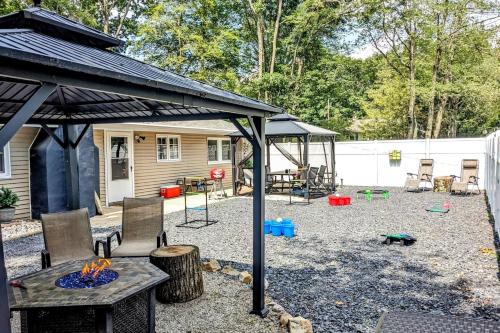 KidApproved PrivateLake&Beach FencedYardKalahari - image 9