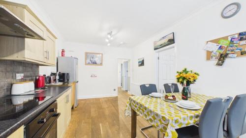 Glenvale - 2 Bedroom Apartment - Saundersfoot - Saundersfoot