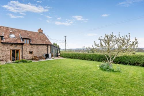 Iekārtas, 2 Bed in Taunton oc-conco in West Monkton