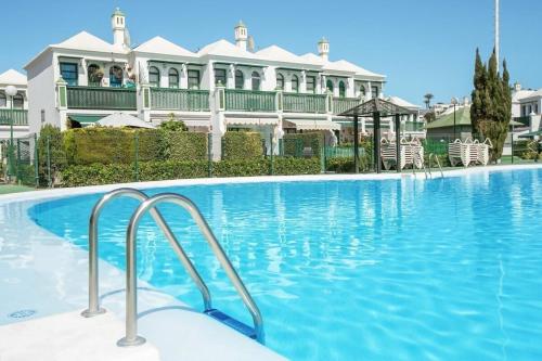 Duna Flor, sun, pool & fast Wifi