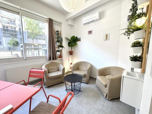 Shared lounge/TV area, CC G Maison Du Grand Sud 2 - Promenade Des Anglais in Le Piol