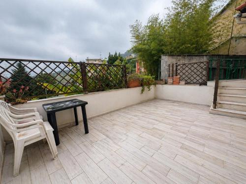 Two-Bedroom House with Terrace Near Beach & Nature in Mele (Genoa)