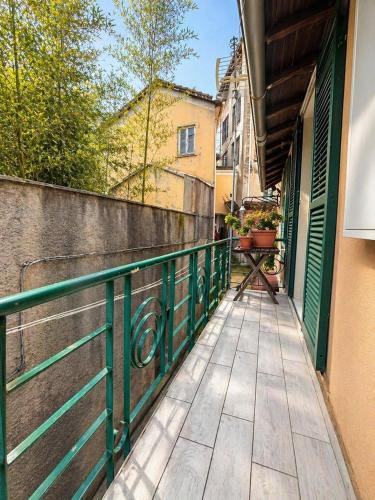 Two-Bedroom House with Terrace Near Beach & Nature in Mele (Genoa)