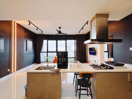 Mosaic Southkey Residence Near Midvalley Shopping Mall in Stulang Bahru