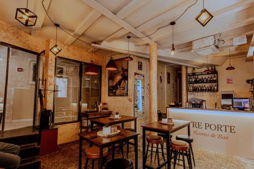 Tre Porte Rooms & Bar in روفيني