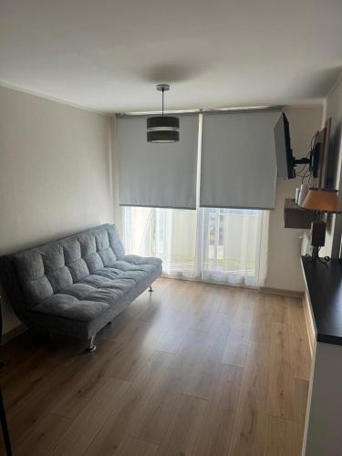 Departamento en condominio Parque Oriente