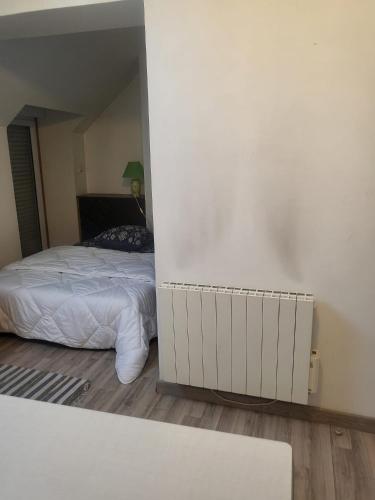 Chambre- Rennes Cesson-Sévigné (Chambre- Rennes Cesson-Sevigne) in Cesson-Sevigne