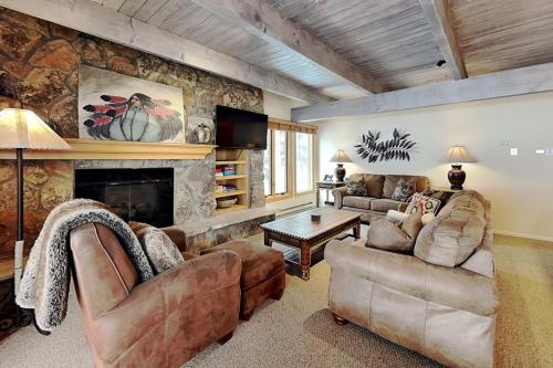 Timberline Condominiums 3 Bedroom Unit D2E - main image