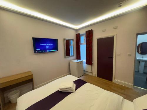 Lyon House Hotel - image 12