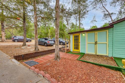 The Humming Bird Suite - Affordable Lakefront Fun
