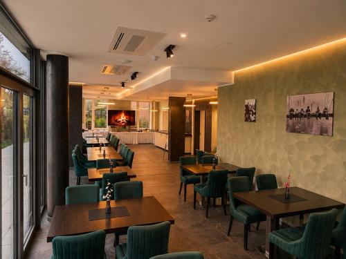 Ресторан, Munique Hotel Unterschleißheim in Unterschleissheim