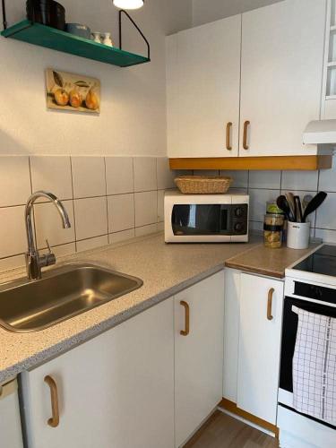 K12B 2 people, 2 bedrooms, fully furnished in Storvorde