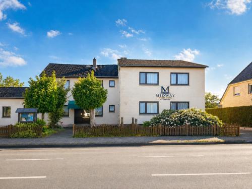 . Midway Weser Hotel Nienburg