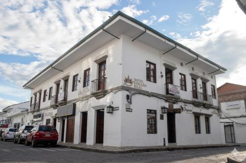 Hotel Dorado Real