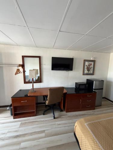 Scottish Inn and Suites Perry - image 14
