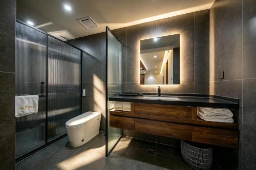 Camellia Stream Lodge - image 4