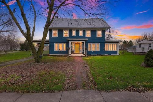 Historic Charm in the Heart of the Finger Lakes home in Dženesī (NY)