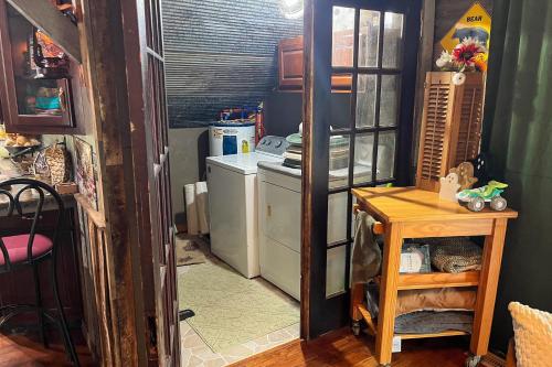 Walk to Trails & Fishing Spots! Lake Ozark Escape - image 3