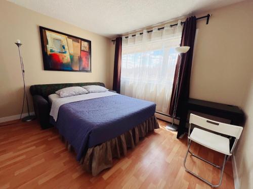 Private Rooms in a 2 Bedroom Condo Downtown Central Edmonton Non Smoking