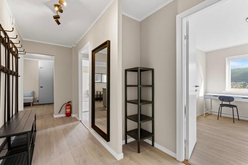 GT43-101 - Mountain View 2BR with Balcony – khách sạn tại Laksevåg