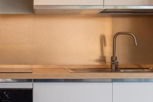 Family Apartment vicino Milan, Fiera & MXP - 4 Ospiti - Culla & Seggiolone in San Vittore Olona