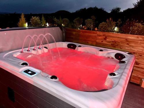 Westcove view three bedroom luxury house with hot tub in Caherdaniel