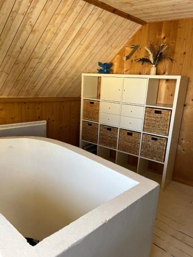 Maison vue mer - 4 personnes, 80m de la mer - Wi-Fi & TV in Saint-Aubin-sur-Mer